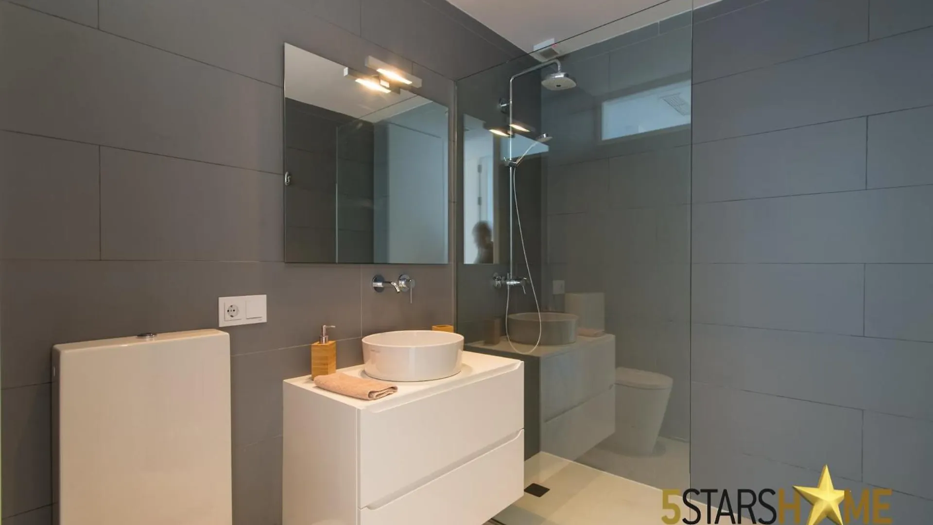 Modern Villa In Barcares Near Beach الكوذيا