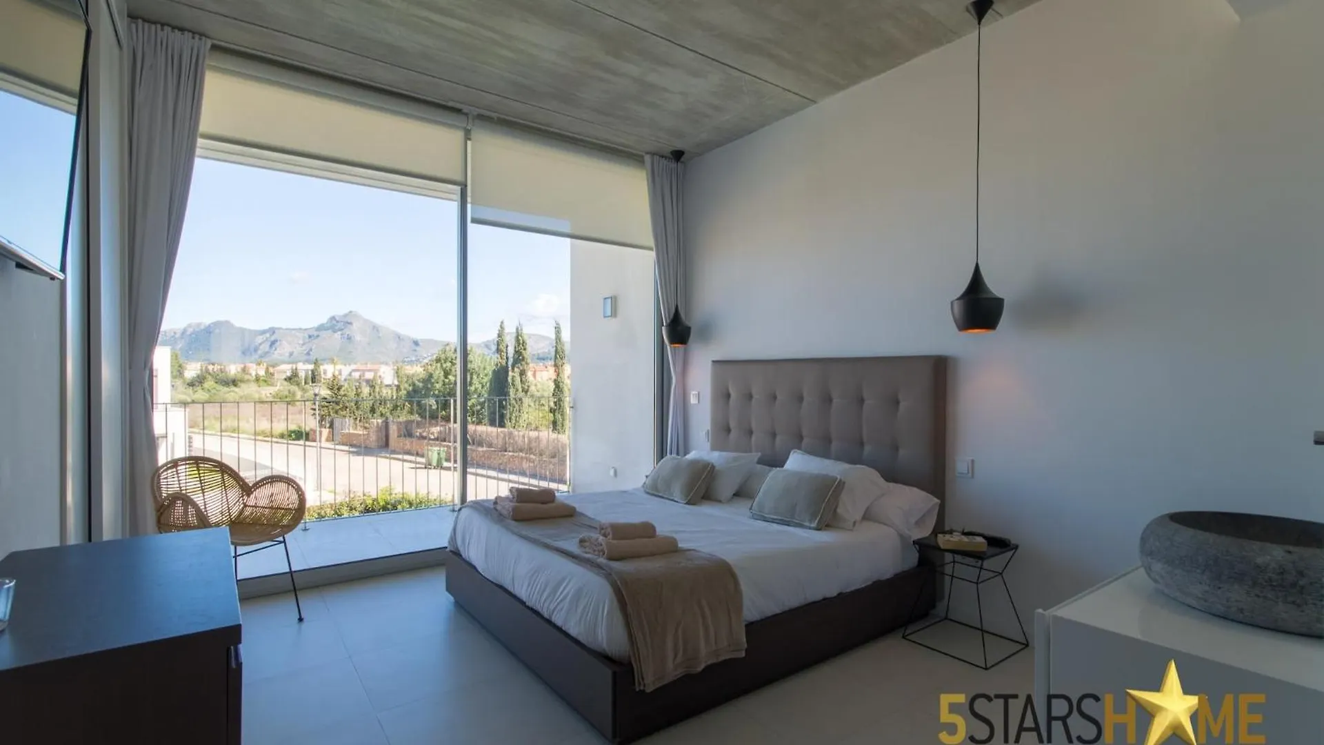 Modern Villa In Barcares Near Beach Alcudia